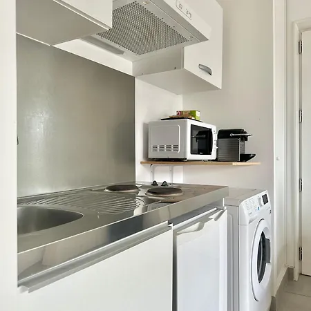 Stylish And Modern In Tolbiac * פריז