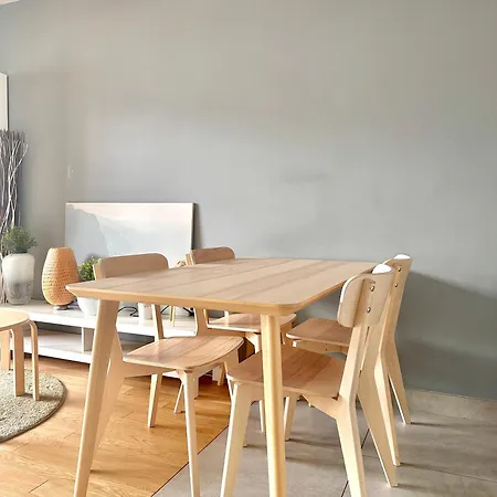 Stylish And Modern In Tolbiac